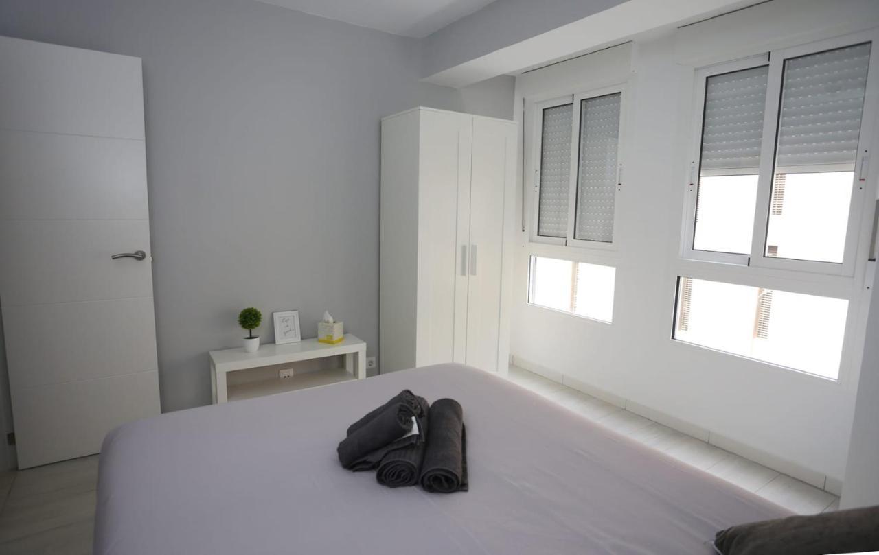 Apartamentos Navas Gam Alicante Esterno foto